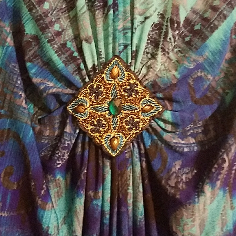 Dress - Picture 2 of 5